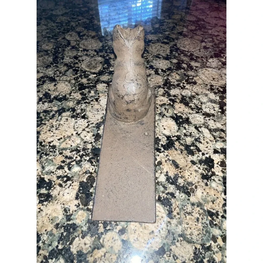 Vintage Cast Iron Cat Door Stop Wedge by Comfify | Lovely Decorative Finish P...